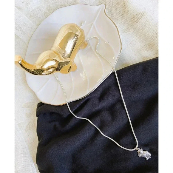 Women's Fashion Metallic Silverplated Necklace with Cat Kitty Pendant Charm - Picture 2 of 5